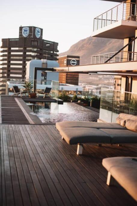 "Lykke On Bree" - Unique Apartment With Stunning Table Mountain Views Κέιπ Τάουν Εξωτερικό φωτογραφία